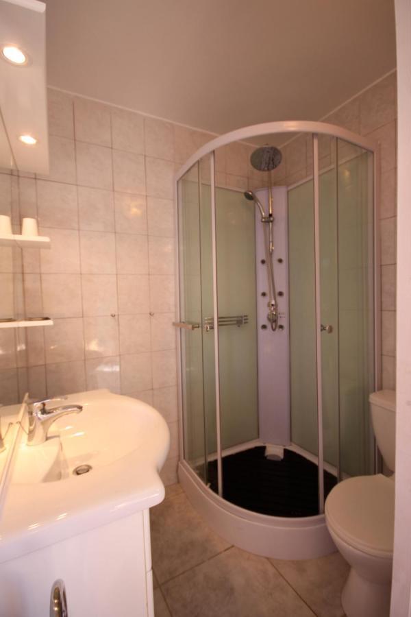 Hotel U Liamone Saint-Florent  Habitación foto